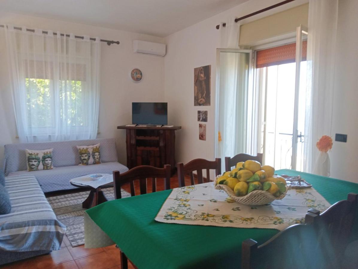 Villa Johnny And Mary'S House Breathtaking View تاورمينا المظهر الخارجي الصورة